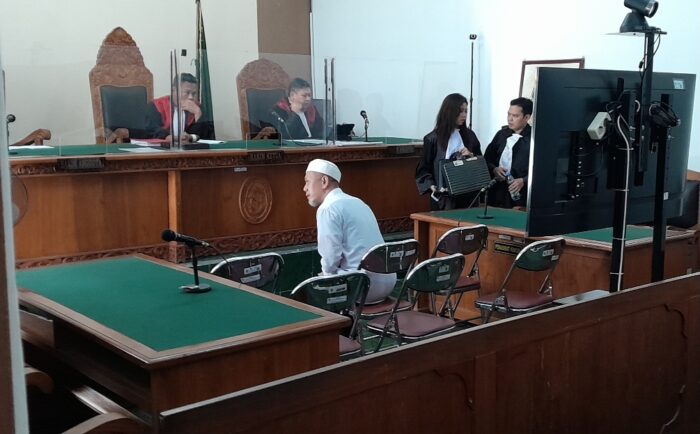 PN Sukoharjo Gelar Sidang Perdana Pemalsuan Dokumen Kuliah, Terdakwa Didampingi 40 PH