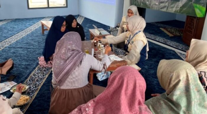 Inovasi Freshcare Roll-On Jadi Program KKN MAs Kelompok 30 di Malang