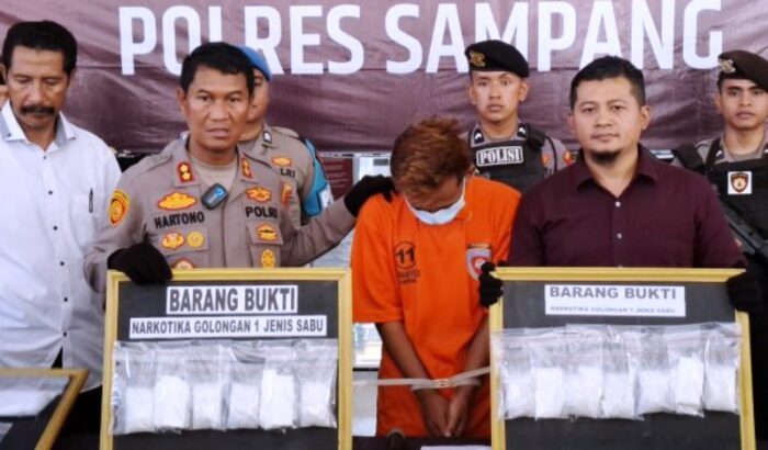 Ungkap Kasus Narkoba, Polres Sampang Sita Sabu Hampir 1 Kilogram