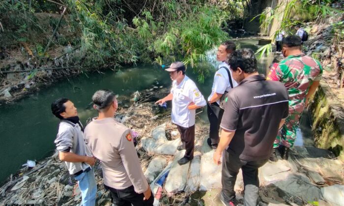 Tangki BBM SPBU Milik Mantan Wakil Walikota Solo di Kartasura Diduga Bocor Merembes ke Sungai, Warga Lapor DLH