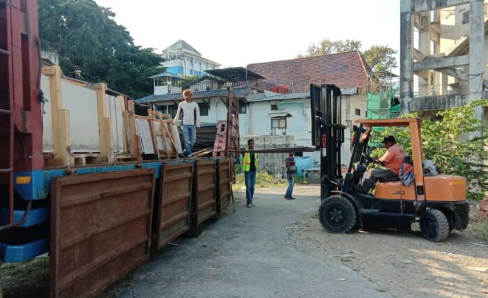 Material Diambil Vendor, Kelanjutan Proyek Pembangunan Masjid Taman Sriwedari Solo Makin Suram