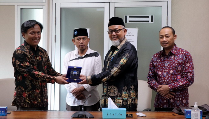 Berprestasi Internasional, UMS Dipilih Fakultas Dakwah dan Ilmu Komunikasi UIN Syarif Hidayatullah Jakarta Jalin Kerjasama