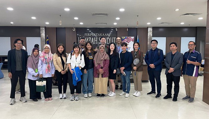 Mendunia, Perpustakaan UMS Ikuti Ajang SEA Libraries of The Future Summit 2024 di Malaysia