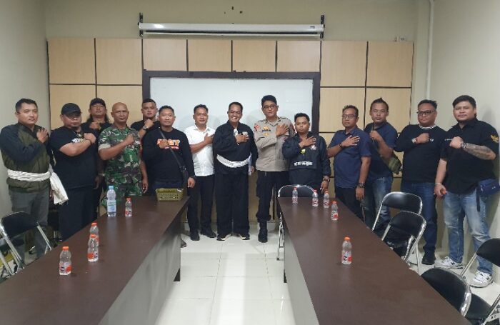 Ratusan Warga PSHT Aksi Damai di Polres Sukoharjo, Pertanyakan Kasus Pembacokan yang Belum Terungkap