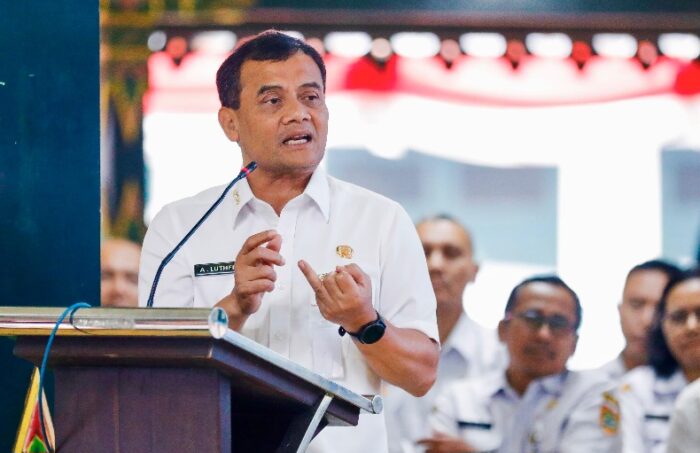 Gubernur Jateng Minta Kenaikan PBB di Pati Dikaji Ulang, Tak Boleh Membebani Warga