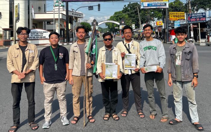 HMI Komisariat UBK UMS Turun ke Jalan, Kumpulkan Donasi bagi Korban Bencana Sumatera