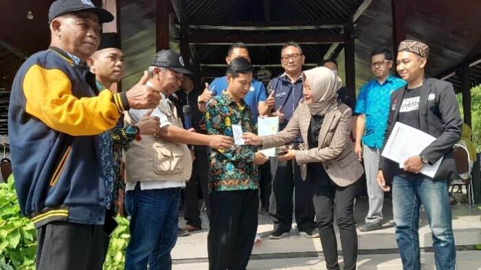 Hadir di Muktamar ke-48, Seorang Guru SMK Muhammadiyah 1 Sleman Dapat Hadiah Rumah