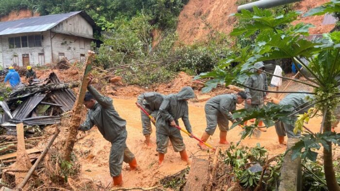 Tanggap Darurat di Sumut: Polri Siaga Penuh Atasi Longsor dan Banjir